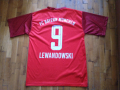 Байерн Мюнхен футболна фен тениска и №9 Левандовски размер М отлична, снимка 4