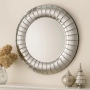 Кръгло декоративно огледало с фасетирана рамка, снимка 2