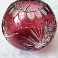 Немска ваза от фасетиран цветен кристал 