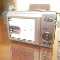 Цифров фотоапарат SAMSUNG ES55 , снимка 3 - Фотоапарати - 29699269