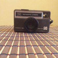 Kodak 76X Instamatic , снимка 1 - Фотоапарати - 29632866