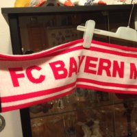 Шал нов на FC Bayern München двоен оригинален шалове, снимка 3 - Футбол - 32241233