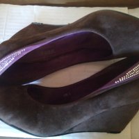Кафяви велурени обувки с платформа, снимка 1 - Дамски елегантни обувки - 29607689