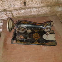Шевна машина за части-антика и много части, снимка 2 - Антикварни и старинни предмети - 44535001
