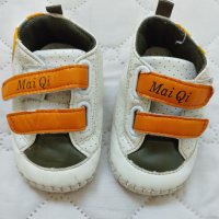 Буйки +, снимка 1 - Бебешки обувки - 24323282