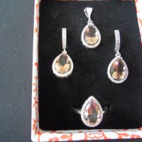 НАМАЛЕН  НОВ  Сребърен комплект със султанит - обеци, пръстен , медальон, снимка 7 - Бижутерийни комплекти - 34266354