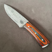 Ловен нож от Дамаска стомана дръжка дърво кожена кания, снимка 2 - Ножове - 44746180