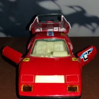 Ferrari - метална количка, снимка 5 - Колекции - 34993987