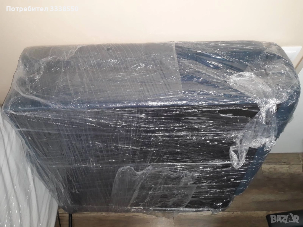 Офис стол на половин цвна, снимка 1