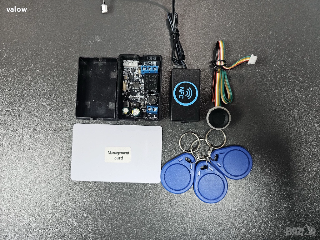 Система за контрол на достъп управление на бариери врати гараж биометрия карта чип NFC, снимка 1