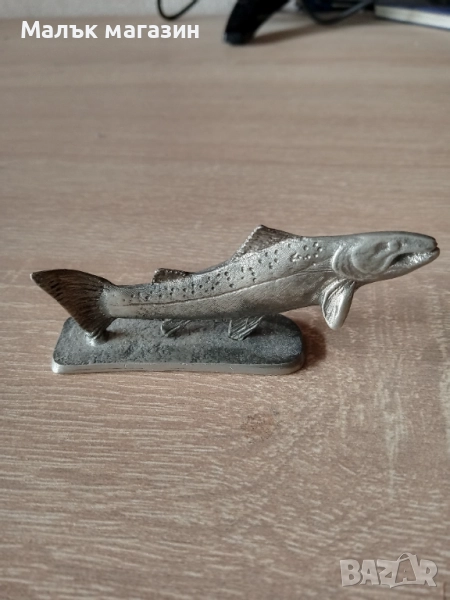Фигура на риба пъстърва от калай Швеция, снимка 1