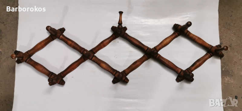 Дървена закачалка стара , снимка 1