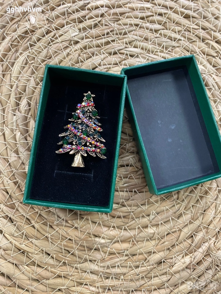 Брошка с кутия, снимка 1