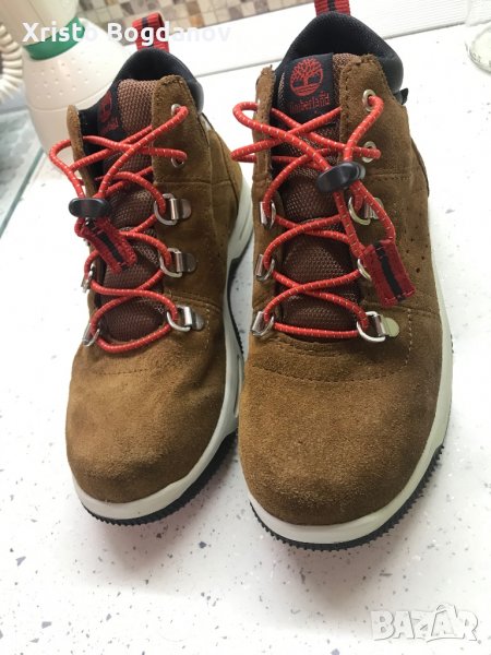 Кожени водоустойчиви боти/обувки ,,Timberland” номер 32, снимка 1