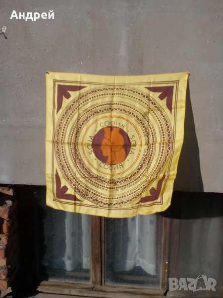 Стара покривка за маса София, снимка 1