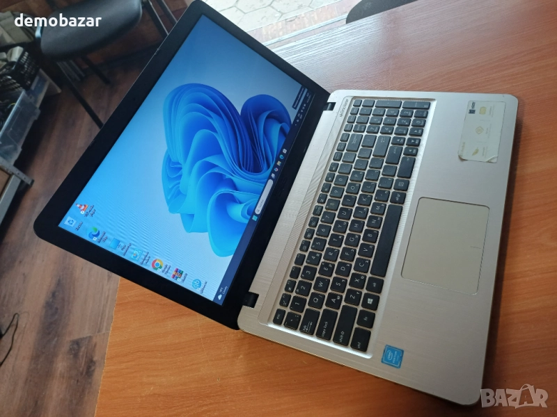 15.6' Asus Pentium Quad Core/4GB RAM/500GB HDD  лаптоп, снимка 1