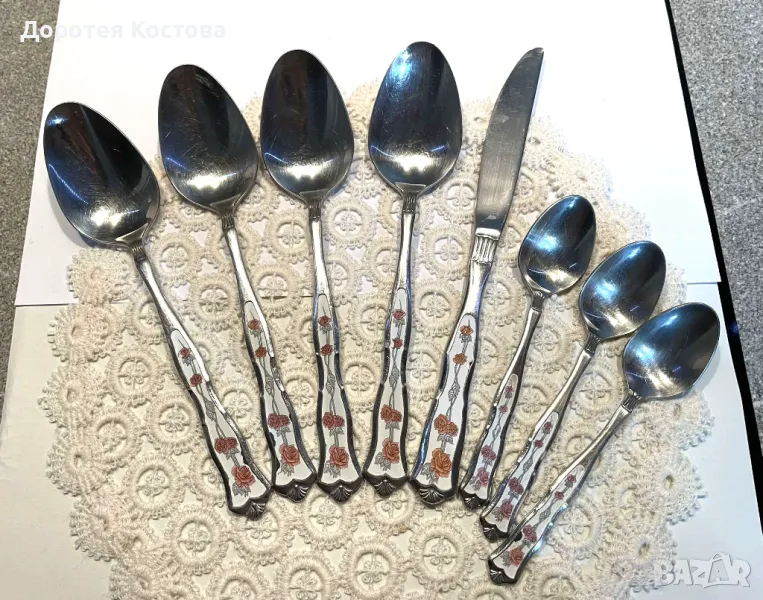 Красиви прибори MONOGRAM от Англия с рози и керамични дръжки, снимка 1