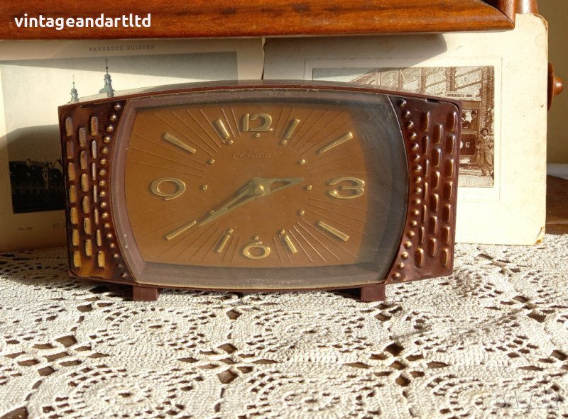 Маяк часовник много рядък модел, работи точно, 7 дневен каминен, снимка 1