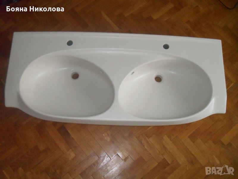 Двойна мивка за баня Villeroy & Boch, снимка 1