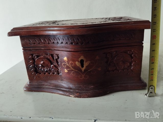 стара дървена кутия за бижута, снимка 2 - Други - 42166473