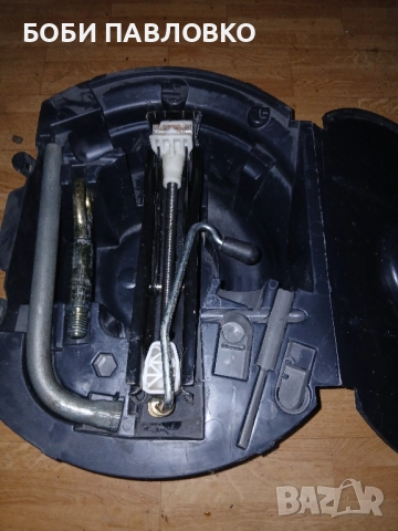 Органайзер с инструменти фв,сеат,шкода оем, снимка 14 - Аксесоари и консумативи - 51971316