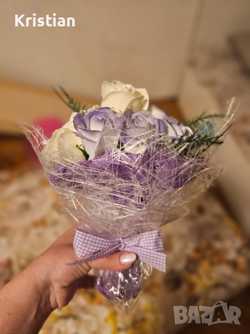 Букети от сапунени цветя, снимка 18 - Подаръци за жени - 49294100