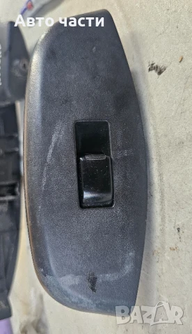 96540782 Електрически повдигач на пластмасов прозорец за десен преден Daewoo Kalos