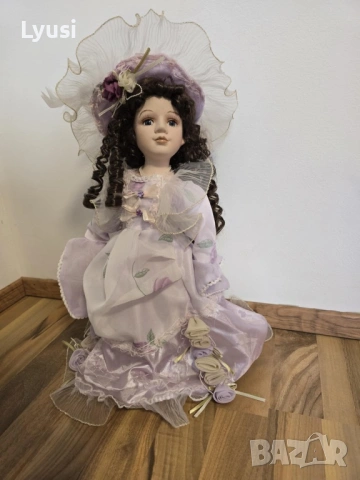 Различни порцеланови кукли, снимка 15 - Колекции - 53246986