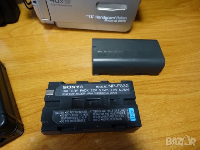 две цифрови камери SONY ..., снимка 3 - Камери - 54179119