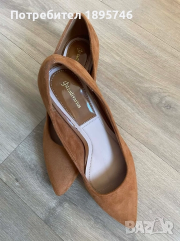 Обувки Stradivarius на ток от изкуствен велур, снимка 3 - Дамски обувки на ток - 52967148