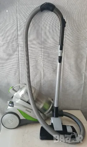 Прахосмукачка без торба немска