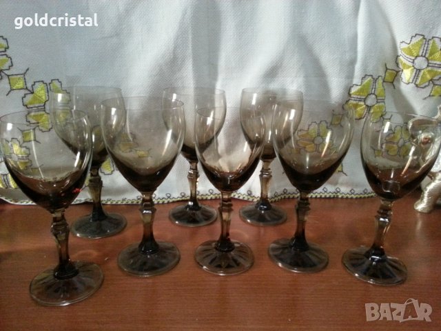 Ретро кристални чаши за винох