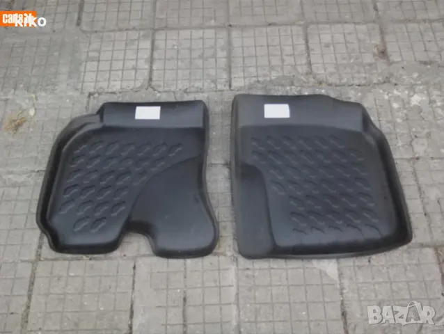 Оригиналнa стелкa за RAV 4