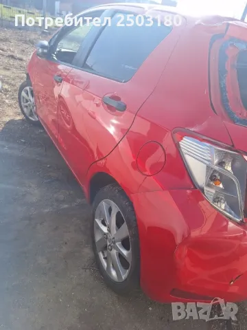 Toyota Yaris 1.3i 2013 на части, снимка 2 - Автомобили и джипове - 49535201