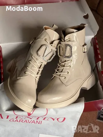Valentino дамски боти , снимка 4 - Дамски боти - 48242098