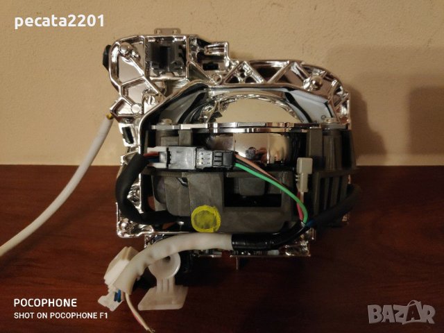 Продавам - Led лупа от оригинален ляв фар за Toyota C-HR, снимка 4 - Части - 30967672