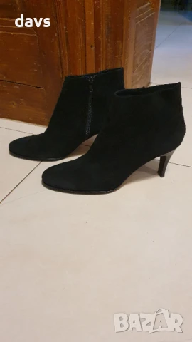 Боти - естествен велур - като нови, снимка 14 - Дамски боти - 50490318