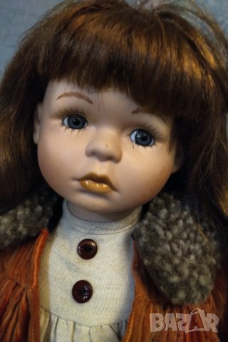 Голяма колекционерска порцеланова кукла намалена, снимка 8 - Колекции - 34066969