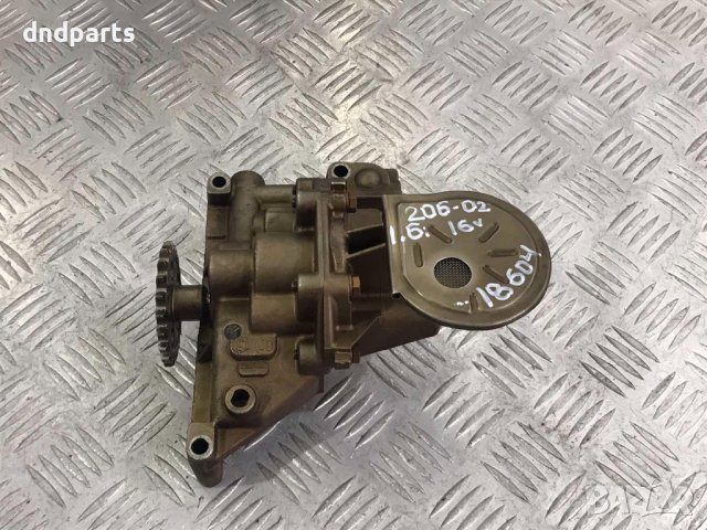 Маслена помпа Peugeot 206,1.6i,16V,2002г.