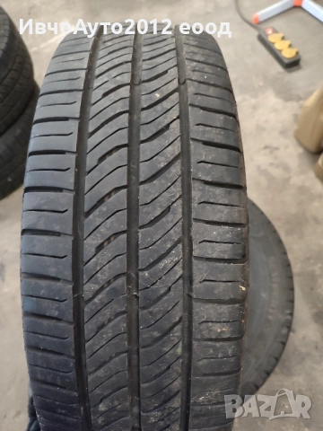 Гуми летни 205/65/16 C semperit van life 3, снимка 4 - Гуми и джанти - 52293977