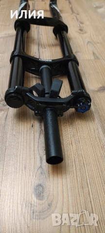 Вилка RockShox Boxxer Team, снимка 3 - Части за велосипеди - 52806648