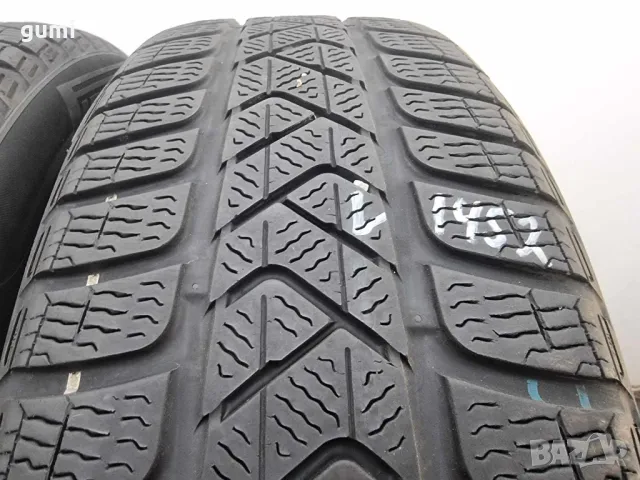 2бр зимни гуми 215/55/17 PIRELLI L01452 , снимка 2 - Гуми и джанти - 47263040