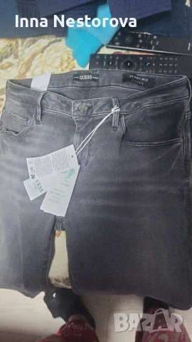 Оригинални дънки на Guess M, снимка 4 - Дънки - 53100610