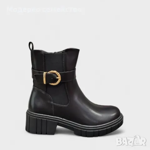 Дамски боти с тока и цип черно 