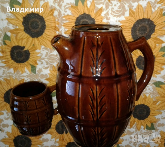 Сервиз троянска керамика-Голяма каничка и 5 чаши с дръжка, снимка 2 - Сервизи - 42496016