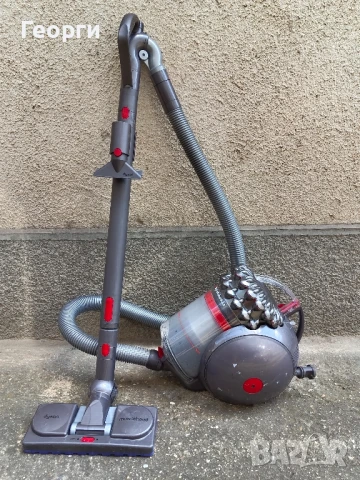 Прахосмукачка Dyson Cinetic BigBall Absolute