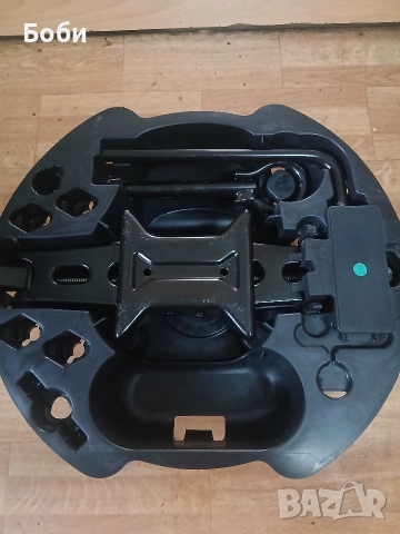 Органайзер с инструменти дачия рено нов, снимка 11 - Аксесоари и консумативи - 52828096