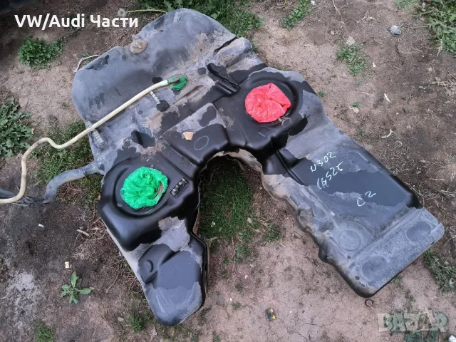 Резервоар за Фолксваген Туарег Порше VW Touareg Porsche Cayenne Audi Q7 7L0201085A