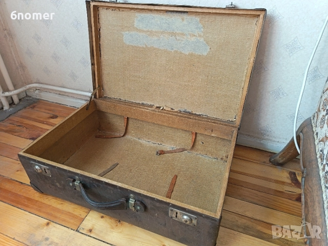 Два стари куфара, ретро, снимка 4 - Антикварни и старинни предмети - 52529136