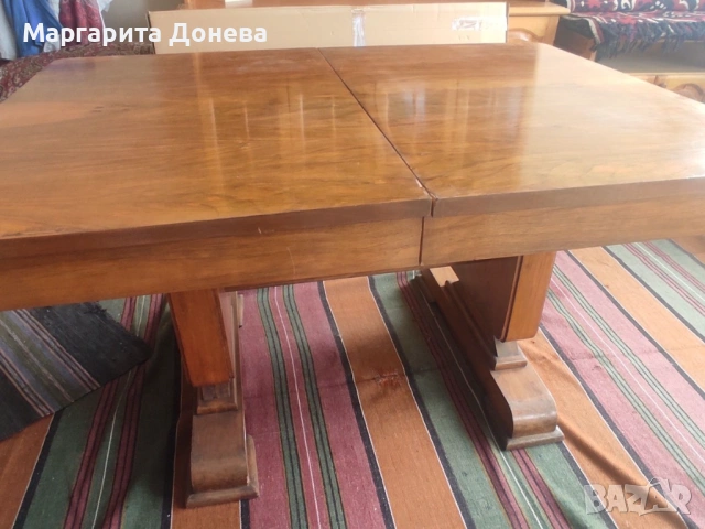 Баварска маса, масивна, орех